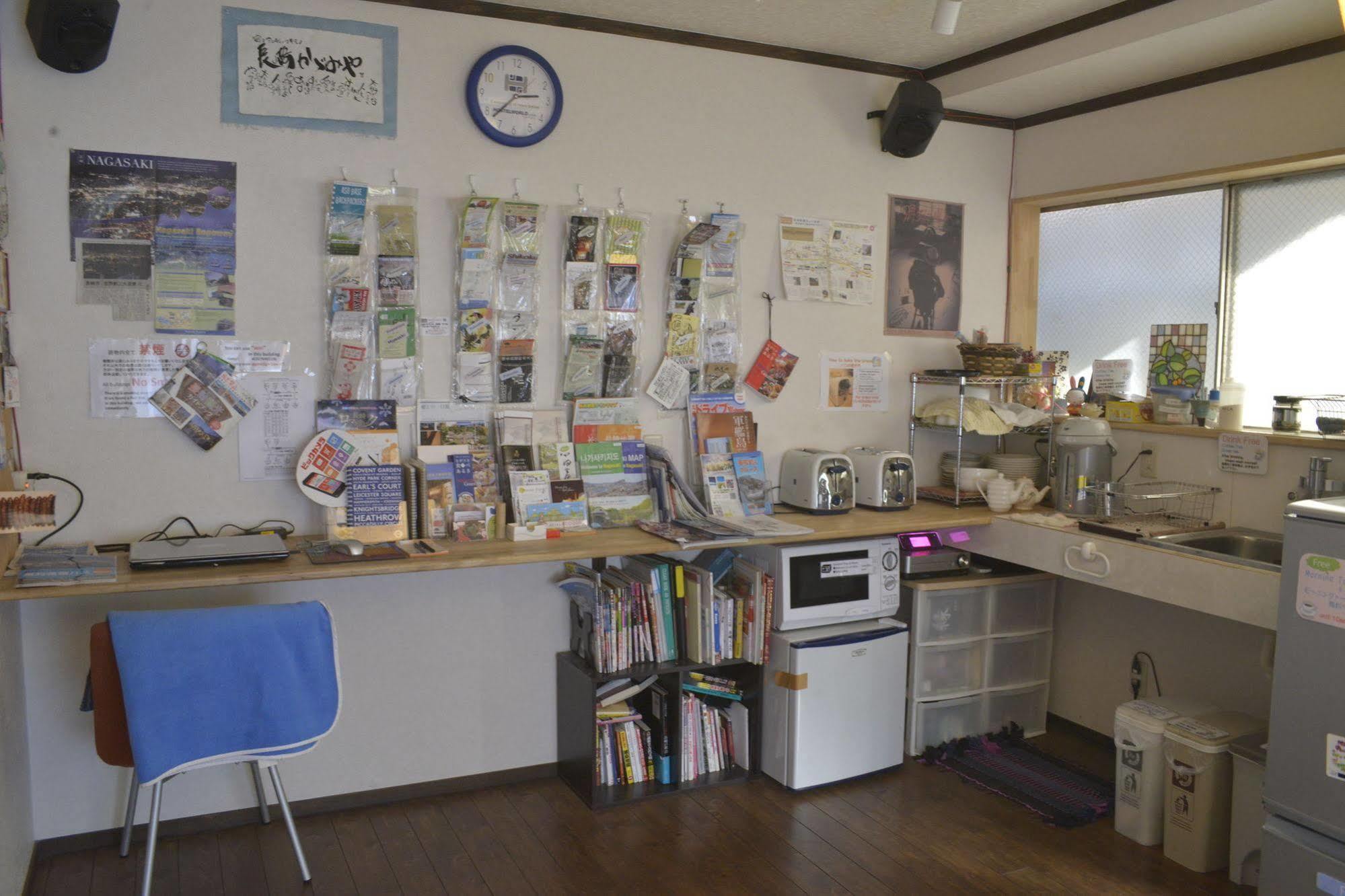 Nagasaki Kagamiya Hostel Bagian luar foto
